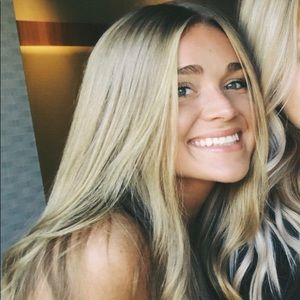 Meet your Posher, Mallory